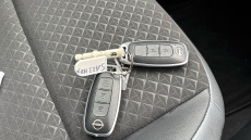 Nissan Juke 1.0 DiG-T 114 N-Connecta 5dr Petrol Hatchback